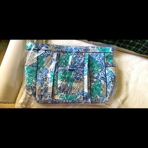 Vera Bradley Weekend bag